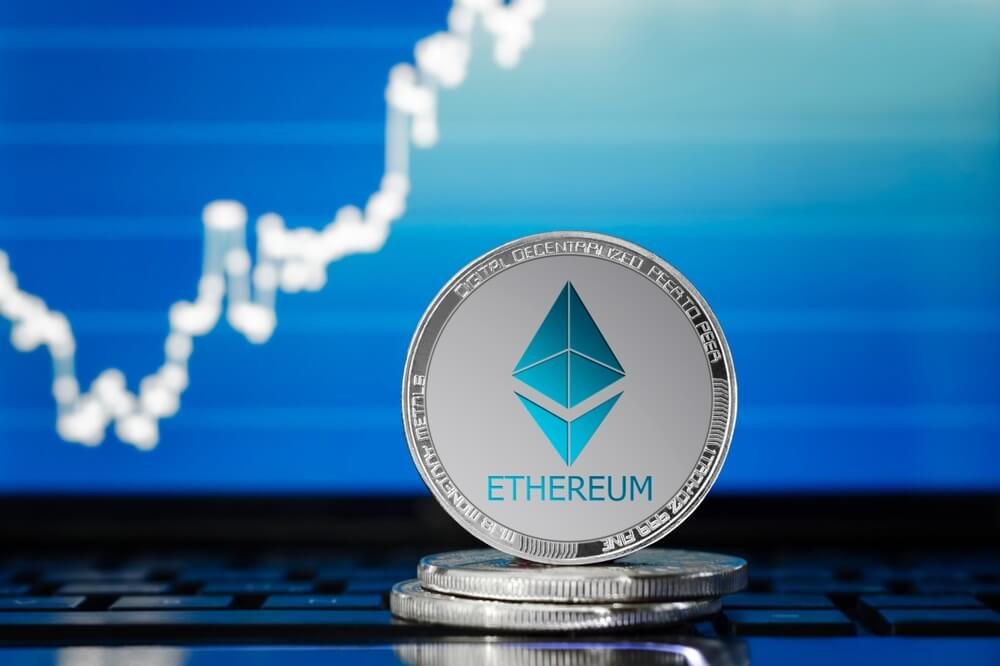 Bitmine của Tom Lee mua 52.203 ETH khi vị thế 10 tỷ USD đối mặt với khoản lỗ giấy 9,5 tỷ USD